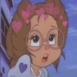 Meet your Posher, Alycea